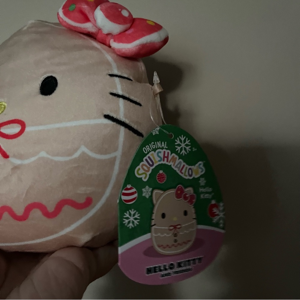 NWT 5” Hello Kitty Sanrio Gingerbread Squishmallow - Picture 2 of 2